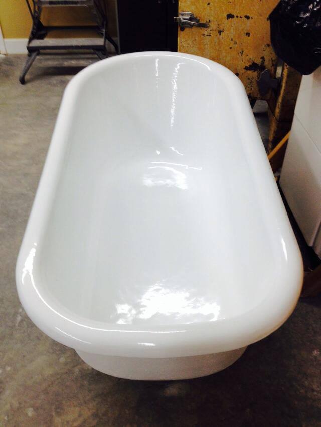 Brilliant White Tub