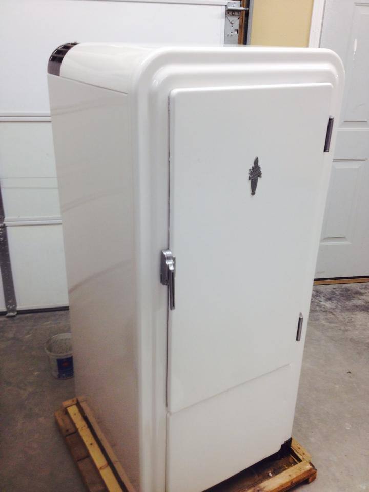 Classic Fridge Resoration